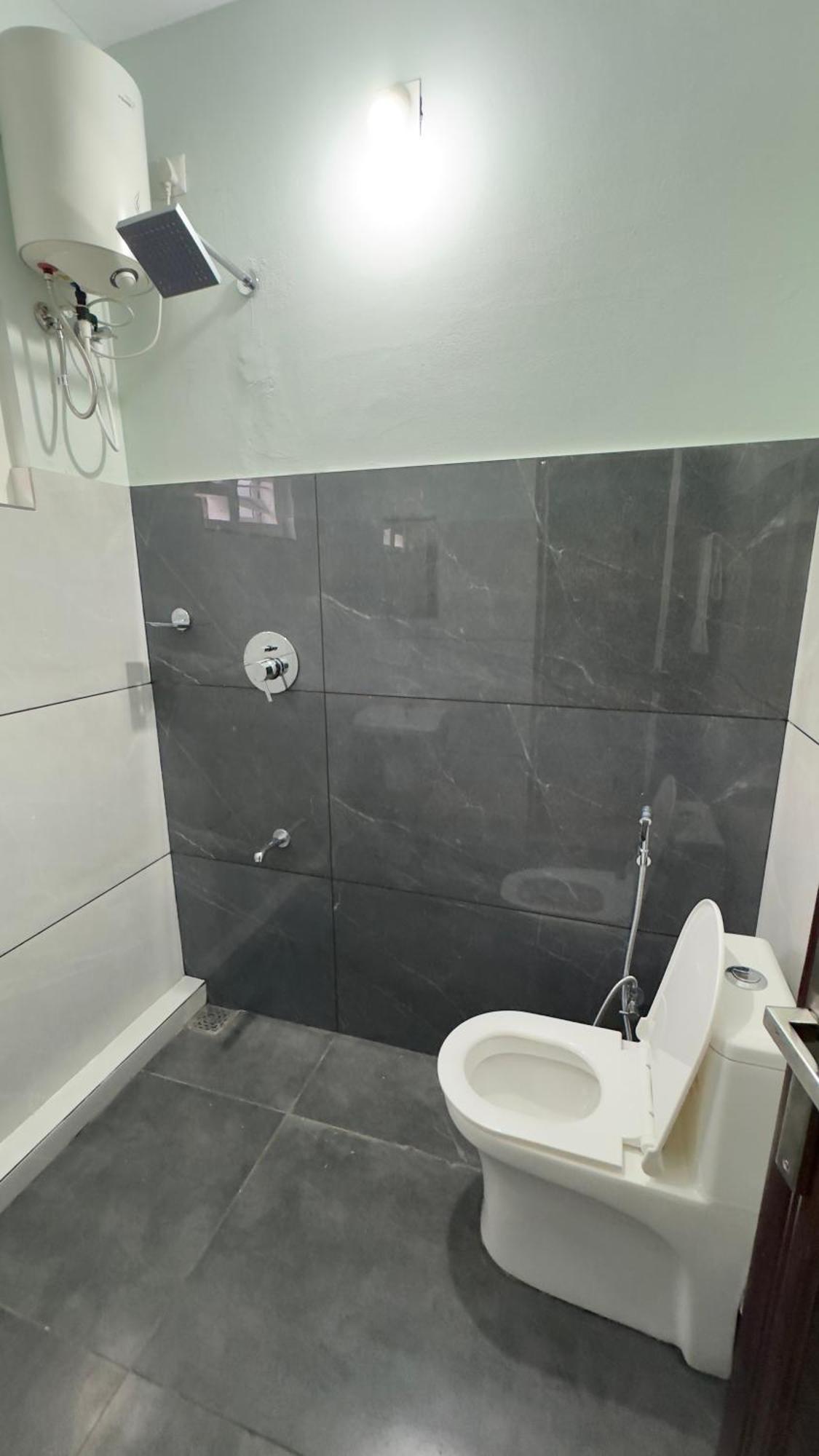 The Karlyle Homestay Vaduvanchal Екстериор снимка